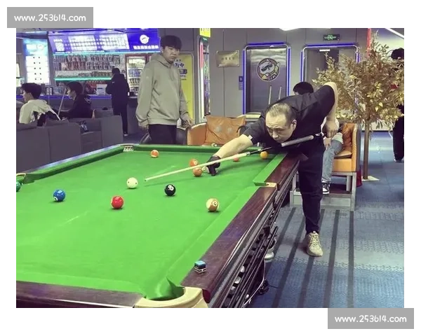 全程赛事回顾:精彩激烈的台球竞技对决与高手风采展示 全程赛事回顾:精彩激烈的台球竞技对决与高手风采展示