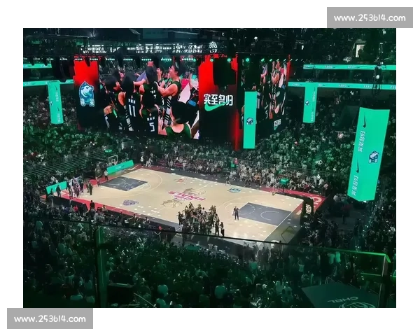 广东足球赛事精彩纷呈本土球员崭露头角助力球队争夺冠军荣耀