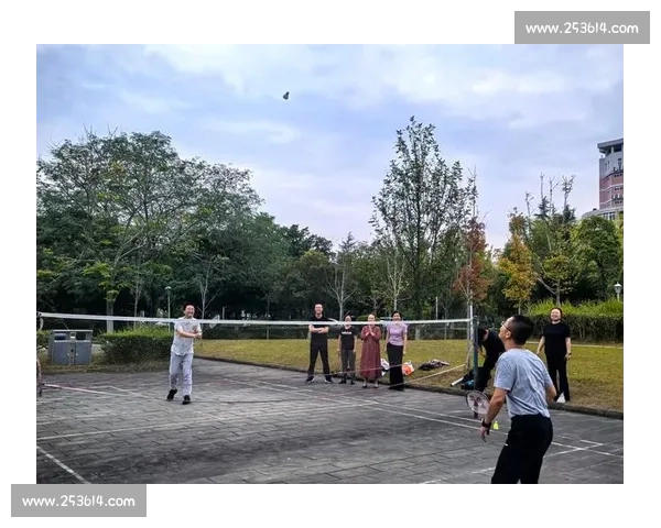 李行精彩表现助力球队获胜 展现非凡球技与拼搏精神